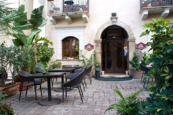 שילה Hotel Palazzo Krataiis מראה חיצוני תמונה